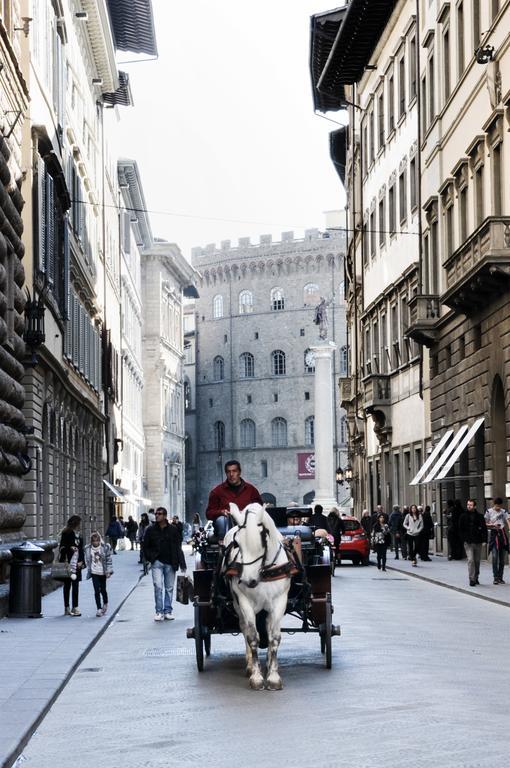 Uffizi Apartment Floransa Oda fotoğraf